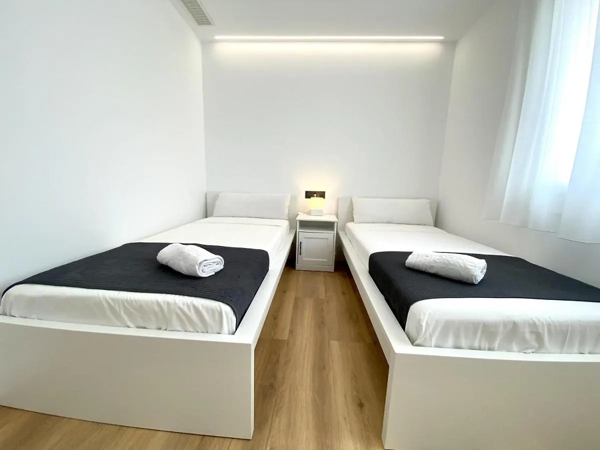 For A Stay Regueral Mar Cambrils